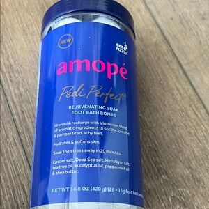 Amope Pedi Perfect Rejuvenating Soak Foot Bath Bombs